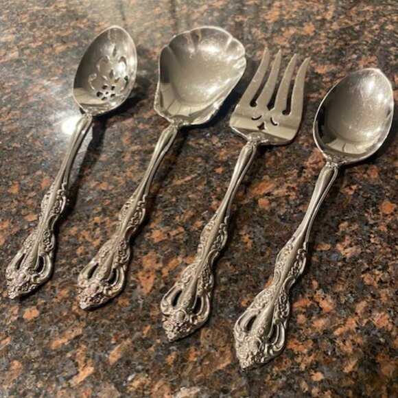 Oneida Michelangelo Serving Pieces Set of 4 - Picture 1 of 2